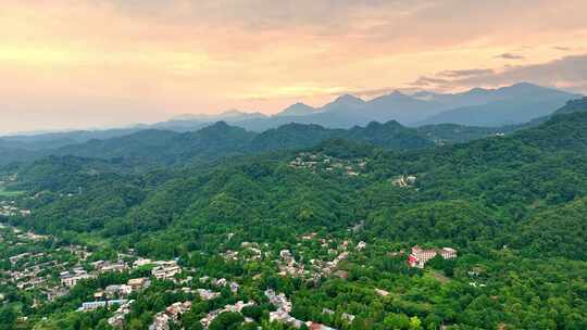 青城山老君阁航拍山脉成都旅游