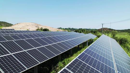 航拍湖州德清农田上的光伏太阳能电池板视频素材模板下载