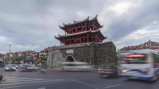 福建泉州朝天门古建筑泉州地标建筑车流延时