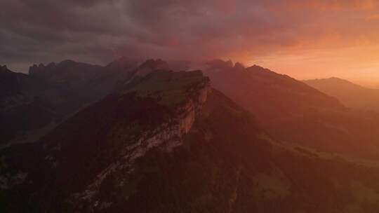 阿尔卑斯坦山脉阿彭策尔阿尔卑斯山