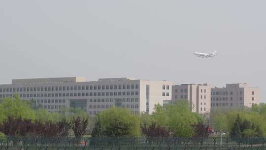 北京国际机场航班回坪
