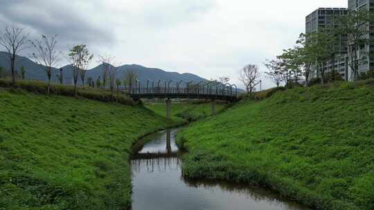 航拍深圳坪山田头河湿地自然景观