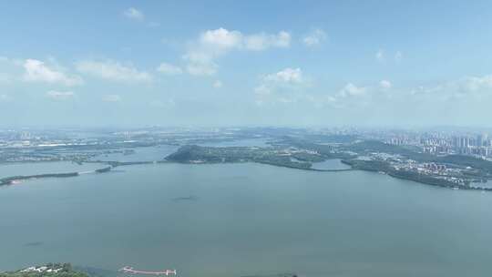 武汉东湖风景区航拍城市湖泊风景建筑风光