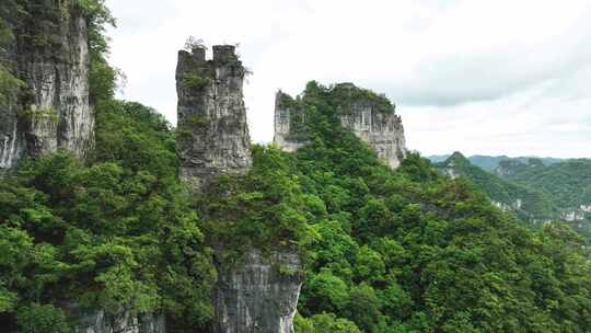 世界遗产地喀斯特 施秉云台山 白云岩山峰