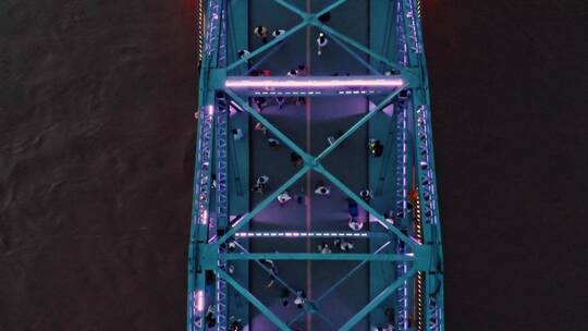航拍兰州中山桥夜景