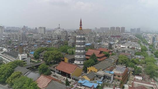 安庆迎江寺航拍（损毁之前珍贵画面）视频素材模板下载