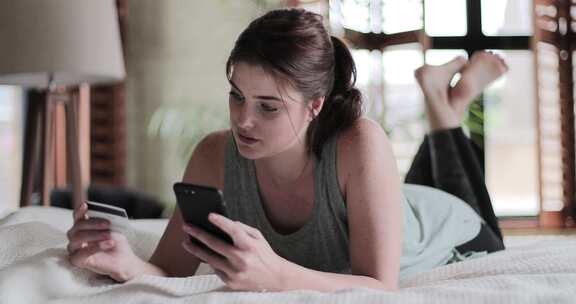 智能手机，购物，网上，银行