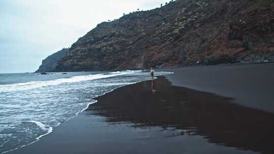 波浪，女人，西班牙，特内里费岛