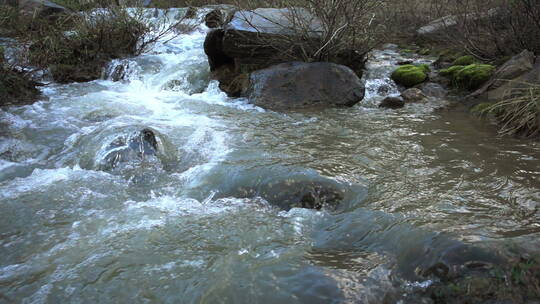 山间小溪流水慢镜头