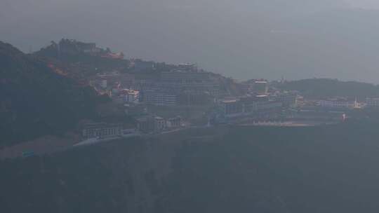 航拍云南德钦飞来寺梅里雪山观景台风光