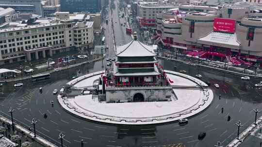 西安钟楼雪景