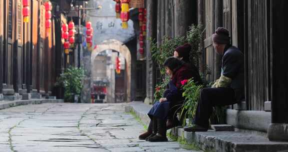 古城街边聊天的老人们02【套组】