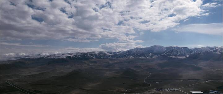 青海雪山空镜大景延时