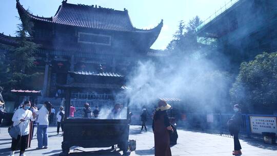 安徽九华山旃檀林雾景视频素材