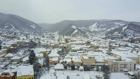 罗马尼亚布拉索夫城市雪景视频素材模板下载