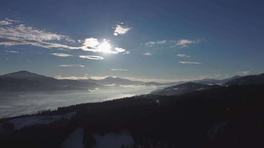 山，雪，针叶树，冬季