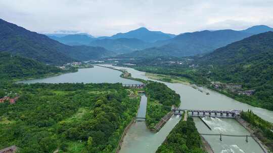 都江堰景区宝瓶口、鱼嘴分水堤、飞沙堰航拍