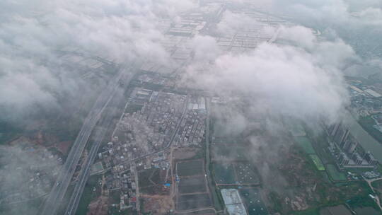 【4K超清】航拍城市日出朝阳平流雾纯净云海