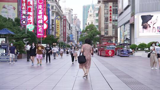 南京路步行街行人空镜