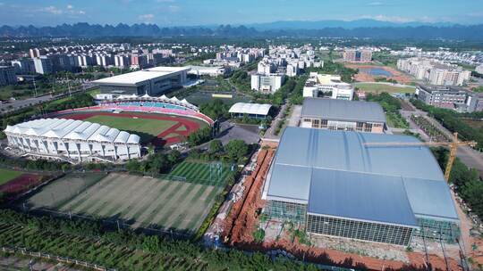 航拍雁山的大学院校和高校