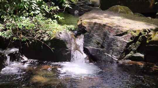 八寨沟小流水