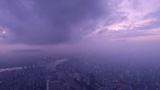 广州城市天空夕阳晚霞云雾缭绕航拍风光