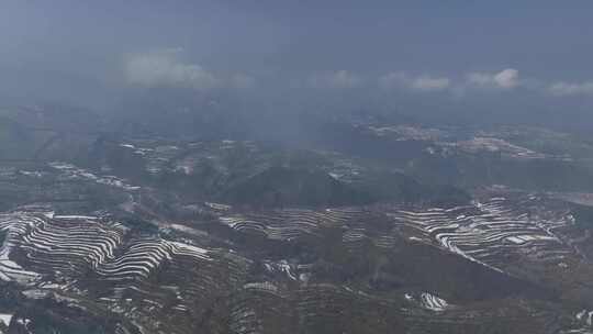 下雪 ￼ 云海 ￼户外 山峰 秦岭