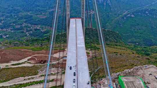 贵州花江峡谷大桥建设航拍