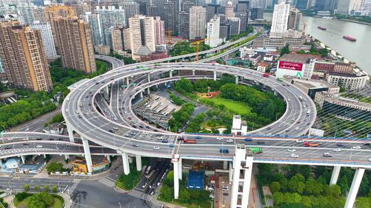 上海市黄浦区黄浦江南浦大桥桥梁车流交通航视频素材模板下载