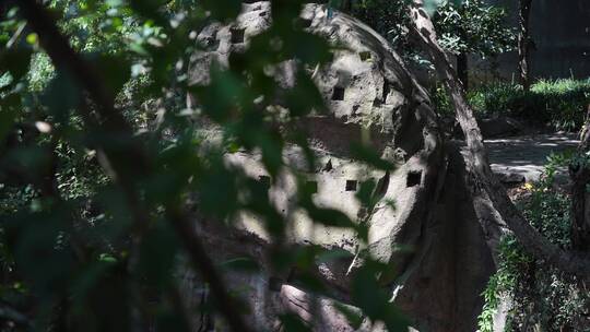 杭州宝石山景区大石佛院造像