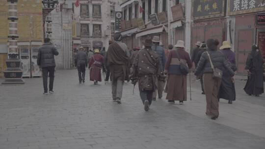 西藏拉萨大昭寺八廓街转经素材