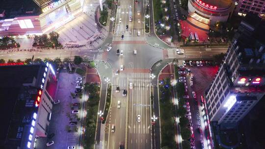 航拍傍晚衢州城区吾悦广场周边道路交通