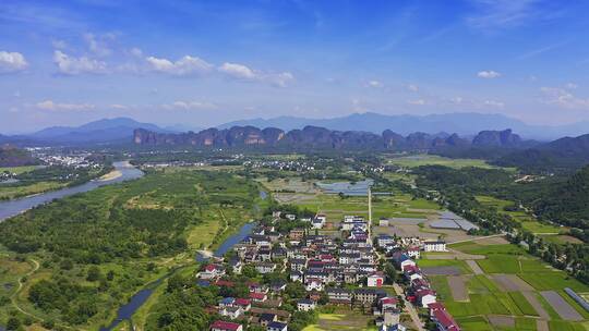 航拍龙虎山排衙峰