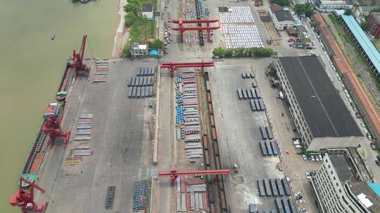 航拍长江货运码头港口