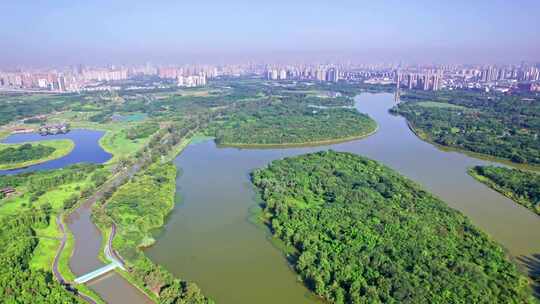 成都青龙湖湿地公园清晨白昼航拍