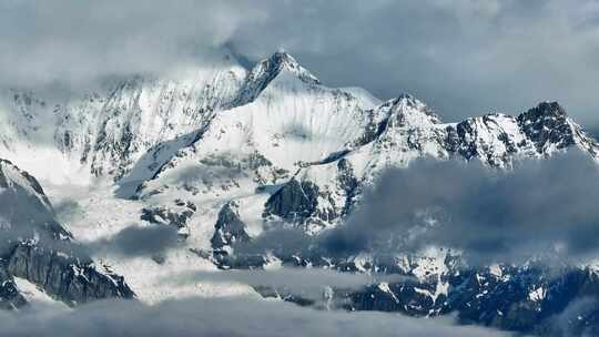 梅里雪山