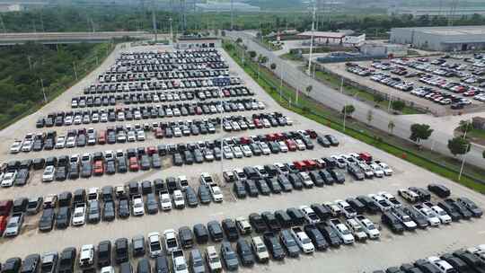 永川长城汽车制造基地停车场航拍