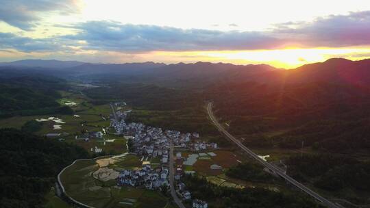 日出乡村