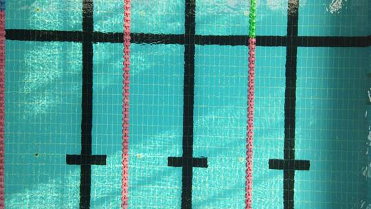 游泳池游泳深水区健身14