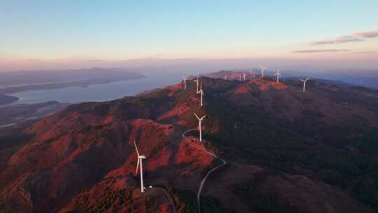 云南玉溪市磨豆山风力发电机风车风电航拍