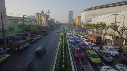 延时拍摄曼谷的公路交通
