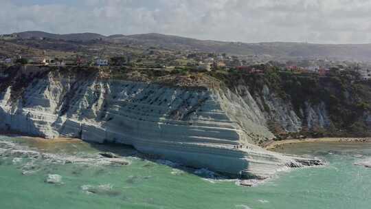 Cliff， Scala Dei Tur