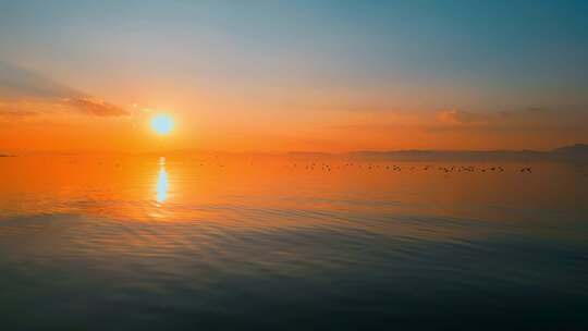 金色夕阳昆明滇池日落