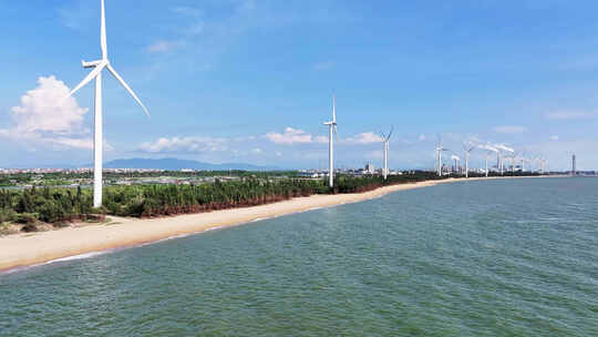 海南东方市鱼鳞洲海边的风车