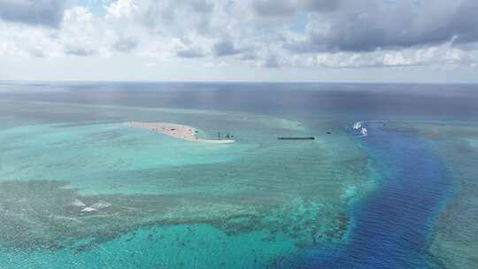 西沙群岛白色珊瑚海滩玻璃海实拍航拍4K