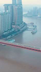 重庆长江桥梁及城市建筑俯瞰高清在线视频素材下载