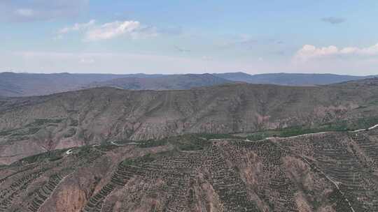 光秃秃的山川西北高原风貌航拍