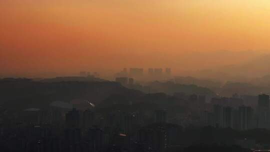 航拍山城重庆日落黄昏 城市建筑 山脉 剪影