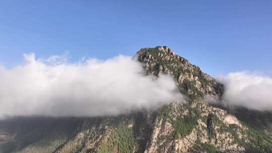 山峰云雾 云雾缭绕 青海生态