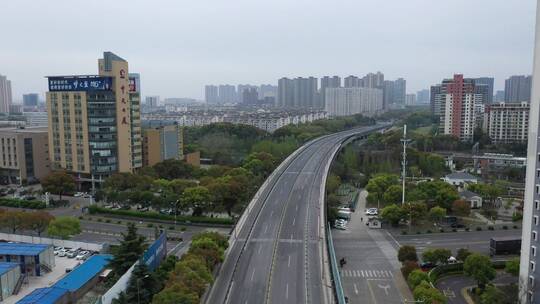 疫情下空旷街道